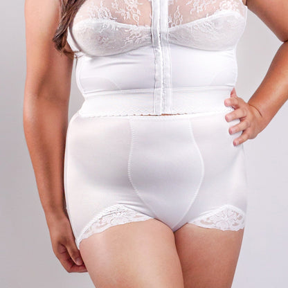 Light Shaping Panty with Comfort V Leg Lace Design | Rago