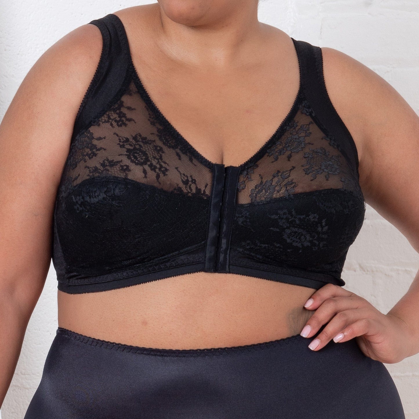 Front Closure Back Support Bandeau Bra in Black | Cortland Intimates