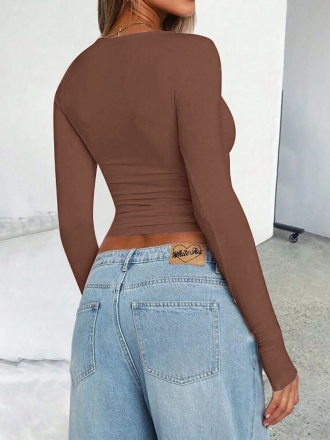 Solid Color Round Neck Long Sleeve T-Shirt | 8 Colors | Poundton