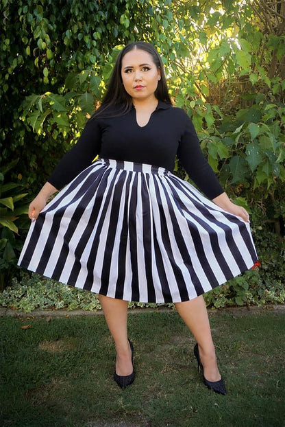 Bella Vintage Gathered Swing Skirt in Black and White Mark Stripe Cotton Sateen | Pinup Couture - pinupgirlclothing.com